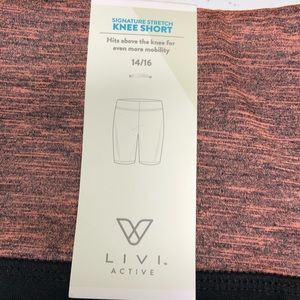 Livi knee shorts black with accent fabric